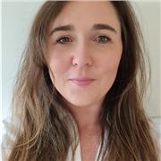 Ragazza laureata madrelingua italiana si offre per lezioni di italiano
